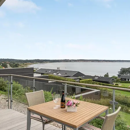 Eilen - 250m From The Sea By Interhome Semesterbostad *